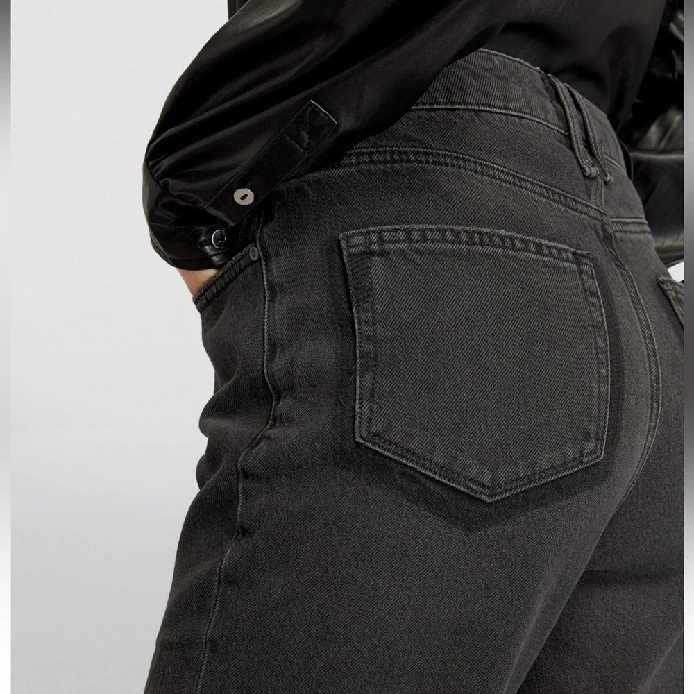 PAIGE black Noella High-Rise Straight Jeans SZ.31